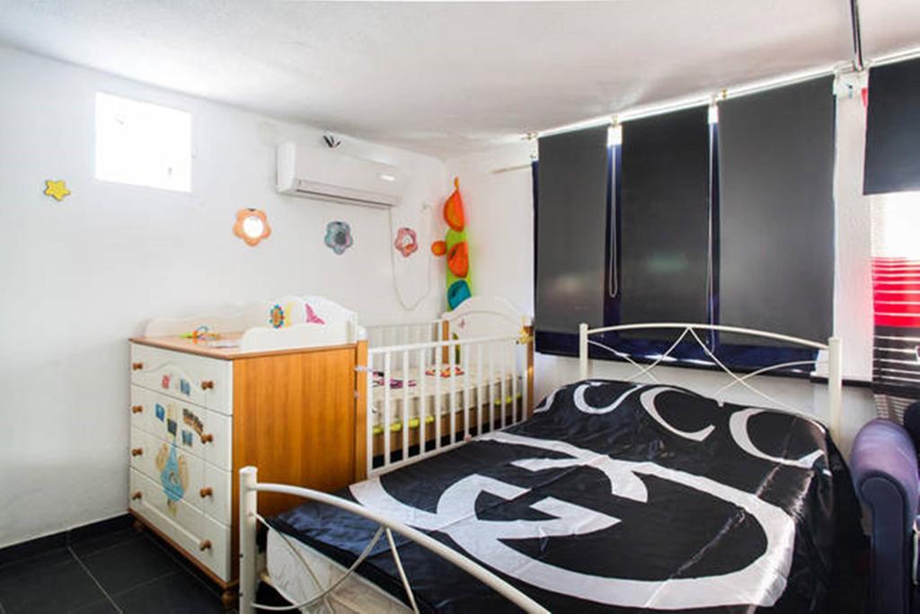 Wavedance Accommodation Salamís Eksteriør bilde